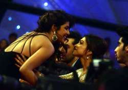 revealed what priyanka and deepika discuss in their free time