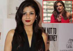 raveena tandon s reaction on her abusive viral video might just prove her tolerant behaviour