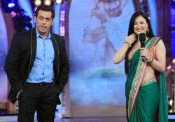 i don t want to share what salman khan advises me elli avram