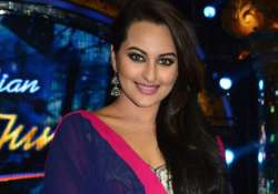 sonakshi sinha to judge indian idol junior