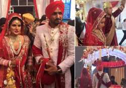 exclusive pics harbhajan singh marries geeta basra