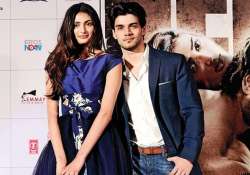 sooraj and athiya disagree on this topic