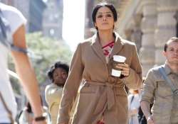 film review sridevi shines in english vinglish