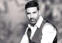 akshay kumar to flaunt new avatar in rustom