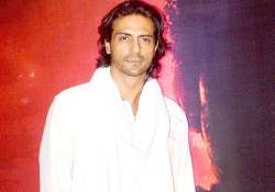 arjun rampal wants arun gawli s inputs for daddy