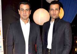 rohit roy turns writer for brother ronit