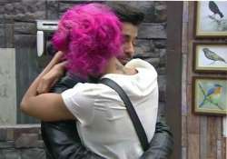 bigg boss 8 gautam diandra s emotional reunion see pics