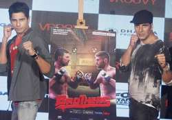 akshay kumar sidharth malhotra launch brothers game