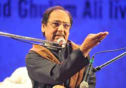 ghulam ali shows in maharashtra cancelled after shiv sena threat