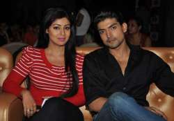 gurmeet choudhary s wife debina to do cameo in all his films