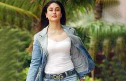 heroine kareena unhappy with madhur bhandarkar