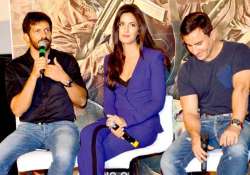 bajrangi bhaijaan director kabir khan s heated argument at phantom trailer launch see pics