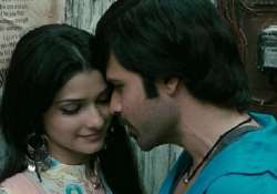 emraan hashmi shoots awesome romantic song with prachi desai