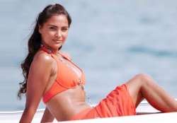 lara dutta may turn bald for don 2