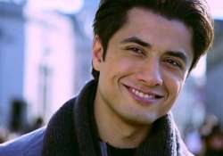 ali zafar pays musical tribute to peshawar attack victims