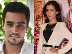 noor jehan s grandson to debut opposite humaima malick