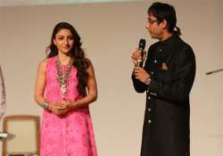 soha ali khan releases trailer of her film 31st october