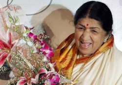 lata mangeshkar turns 86 b town wishes melody queen