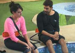 bigg boss 9 mandana sacrifices herself for keith. will this upset rochelle