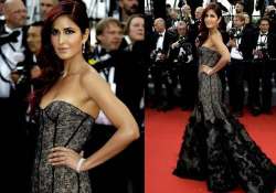 cannes 2015 katrina kaif stuns in black gives a tough competition to aishwarya sonam see pics