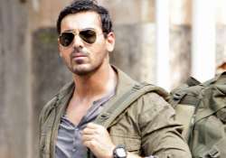 john abraham visits kbc set to meet fan