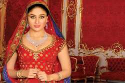 kareena s wedding dress to have old world charm