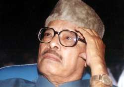 manna dey hospitalized undergoing dialysis