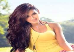 mukti sees shaan lauren as competition on jhalak...