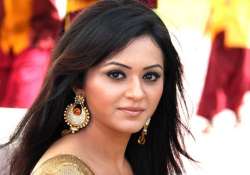 ragini nandwani completes shooting tamil film