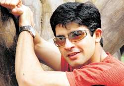 rajeev khandelwal brought transition for tv actors hussain kuwajerwala