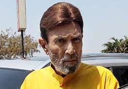 rajesh khanna hale and hearty says son in law akshay kumar