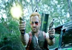 saif s go goa gone to spread no drugs message