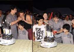 salman khan spotted celebrating sajid s birthday on sets of kick view pics