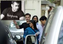 salman khan to celebrate ganesh chaturthi at sister s house