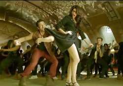 salman s kick song jumme ki raat out goes viral watch video