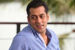 salman returning tonight to appear in hit and run case in mumbai court on monday