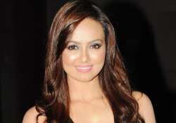 sana khan not required for current schedule of mental