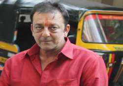 sanjay dutt granted parole for one month from pune yervada jail