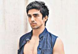 saqib saleem makes debut in bollywood from ad films