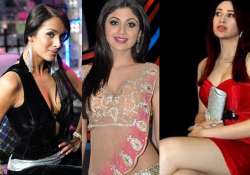 sexiest moms of bollywood