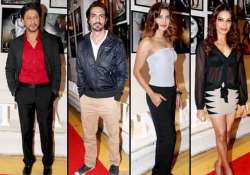 shah rukh priyanka bipasha dazzle at dabboo ratnani s calendar launch view pics