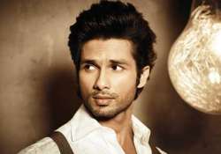 shahid kapoor and dedh ishqiya director to work together