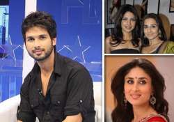 shahid invites vidya priyanka but not kareena