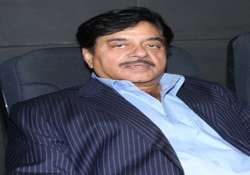 shatrughan sinha hospitalised