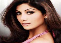 shilpa shetty wants every girl to be armed with knife post mumbai gangrape