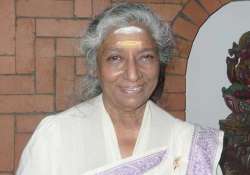 singer s. janaki refuses to accept padma bhushan