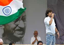 sonu niigaam supports anna hazare