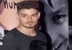 sooraj pancholi s parents thank judge god for his bail