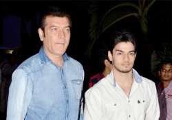 sooraj pancholi father aditya pancholi party hard post jiah khan s suicide