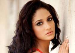 sports career helps komal sharma as an actor